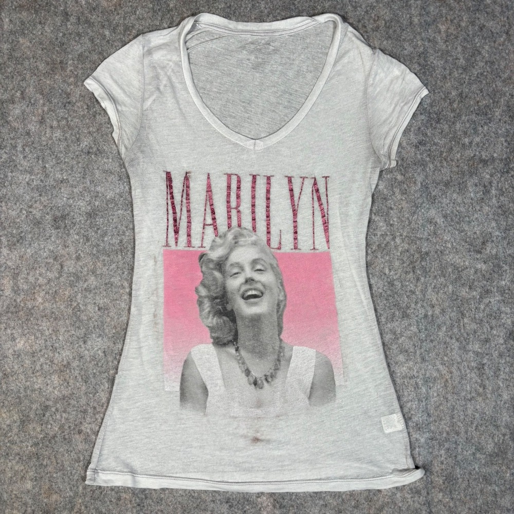 Marilyn Monroe Graphic V-Neck T-Shirt Womens S Glitter Fair Distressed READ